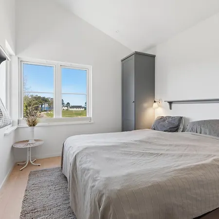 בית נופש Luxury With Sea View In *