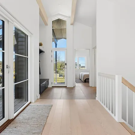 Luxury With Sea View In